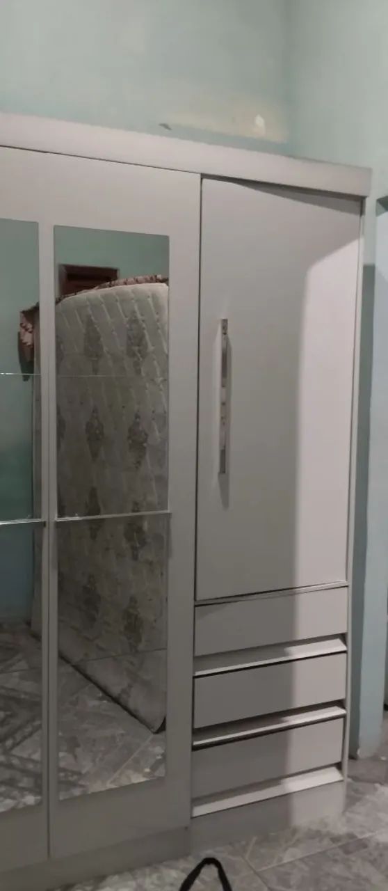 Guarda roupa 