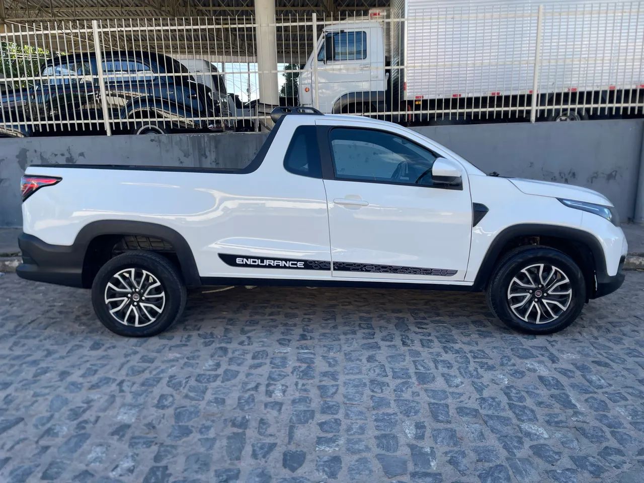 Fiat Strada Endurance 1.4 Flex 8V CS Plus 2023 - Foto 3