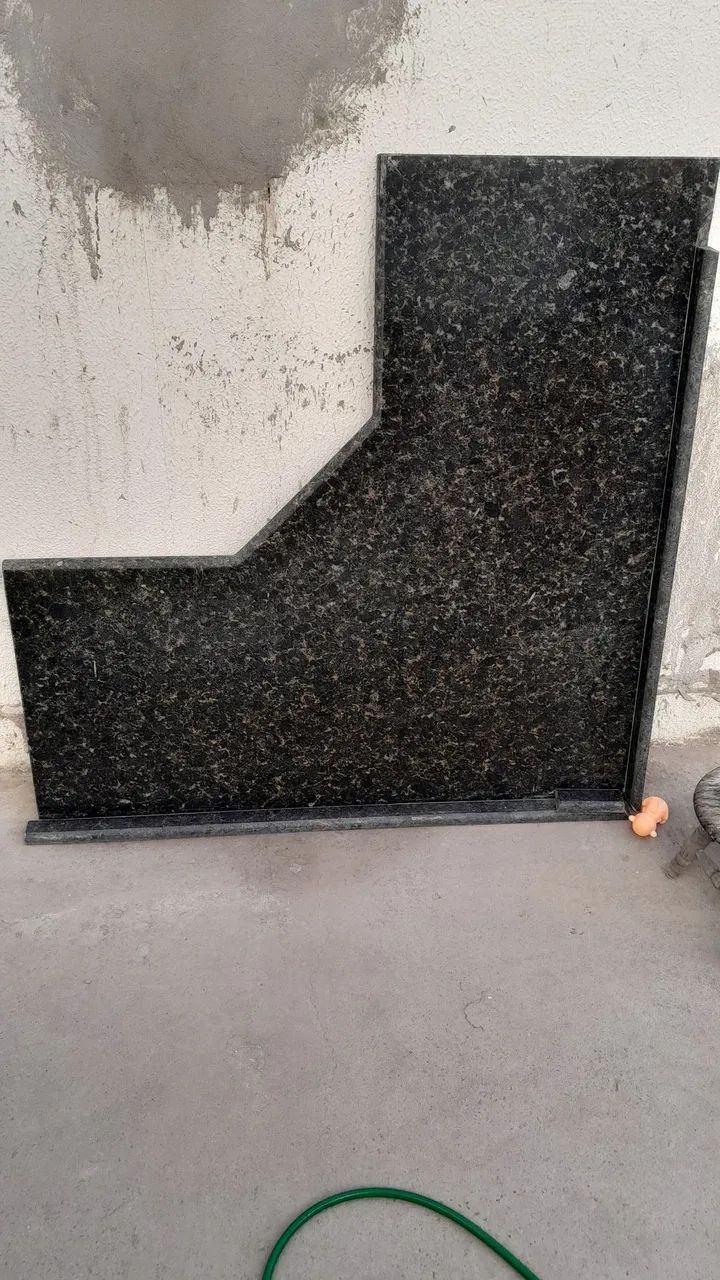 Bancada de canto em granito