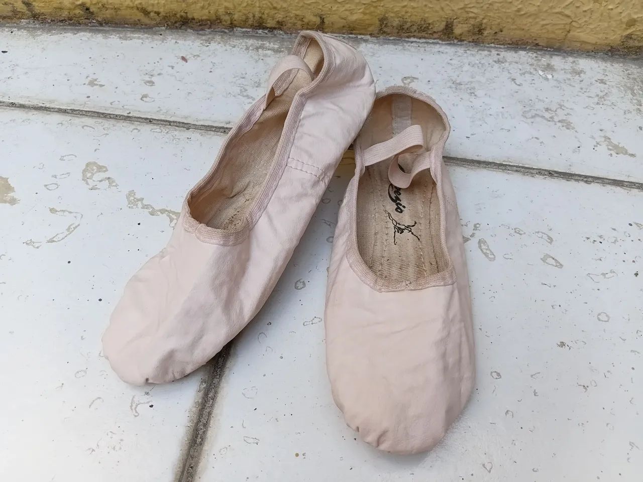 Sapatilha de ballet número 35/36 - Foto 2