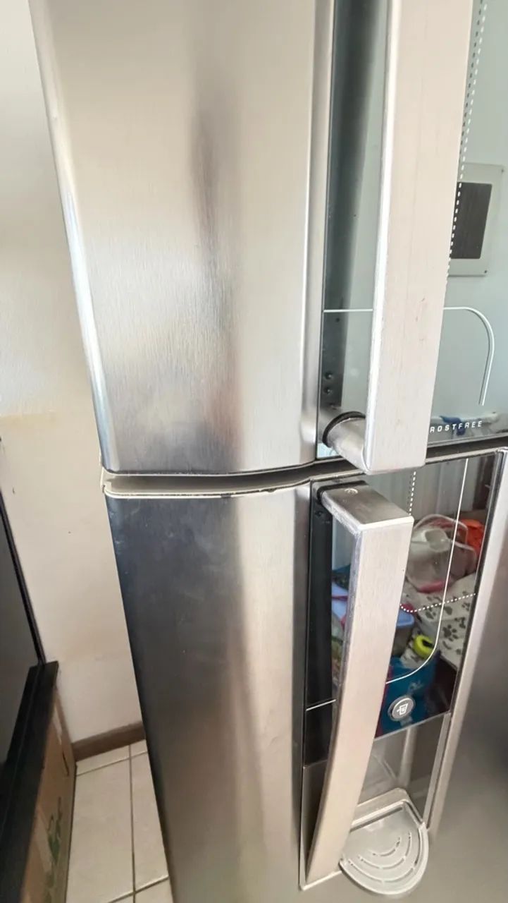 Geladeira Eletrolux inox - Foto 2