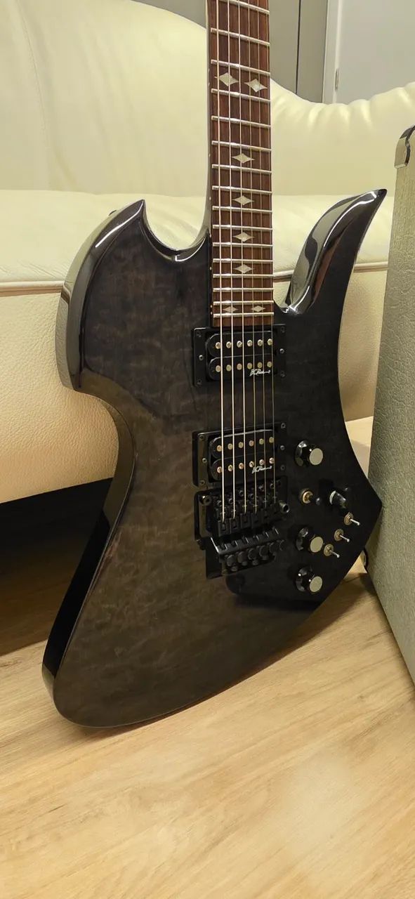Guitarra B.C. Rich Monckingbird TransGreen  - Foto 3