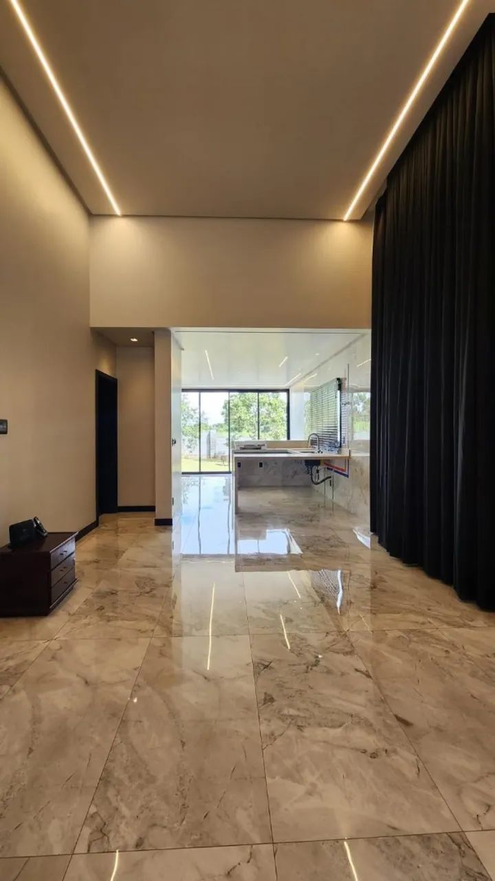 Abaixou!!! Casa 137 m², 3 Quartos, 3 Suítes, Residencial Vila Colonial.
