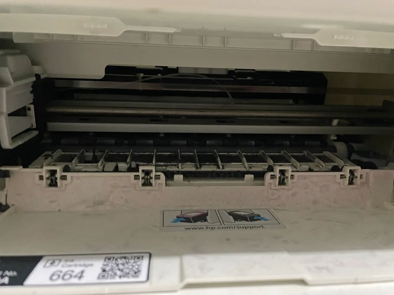 Impressora HP DESKJET INK ADVANTAGE 2136 - Foto 2