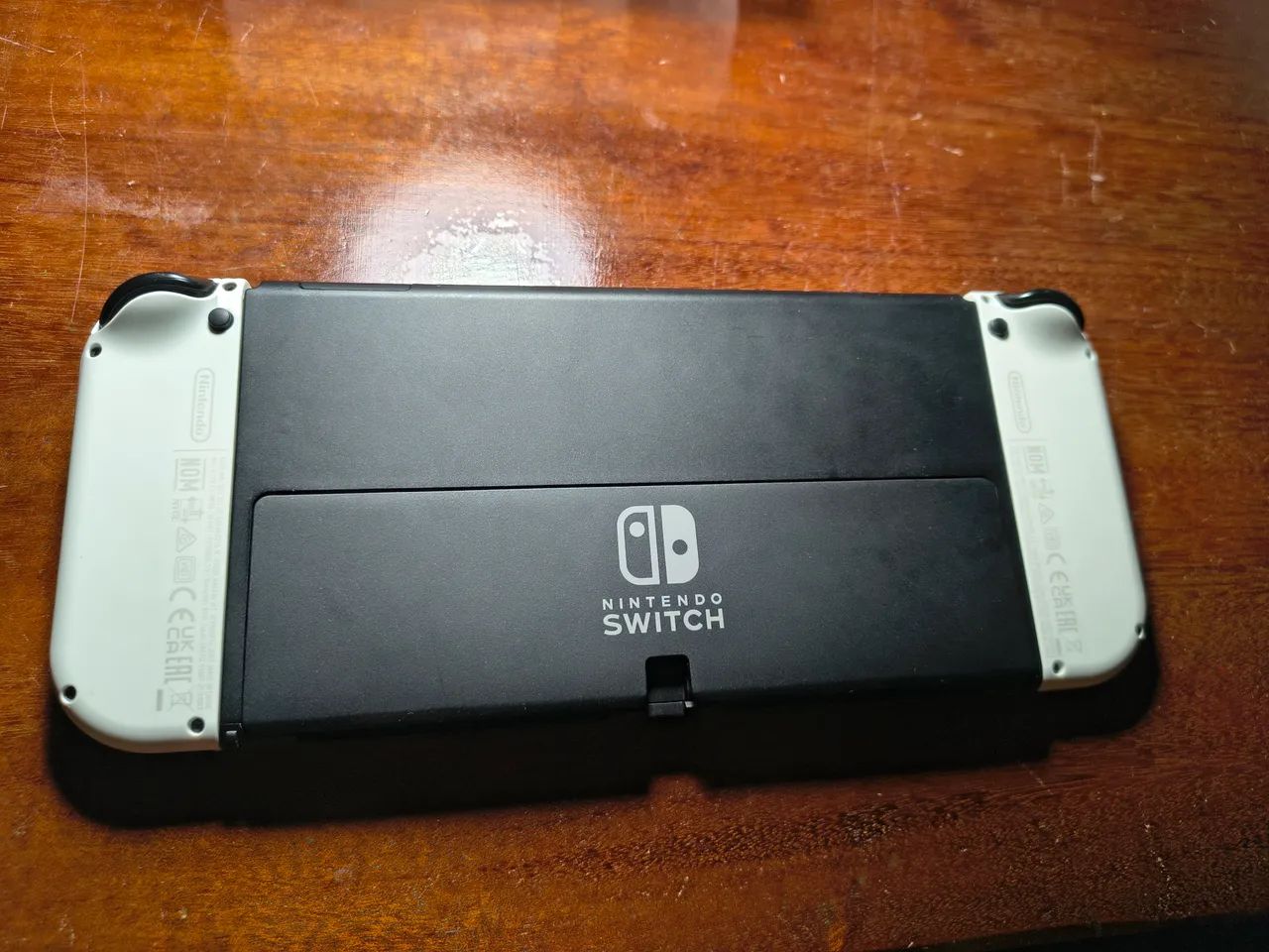Nintendo Switch OLED -3 meses de uso - Foto 4