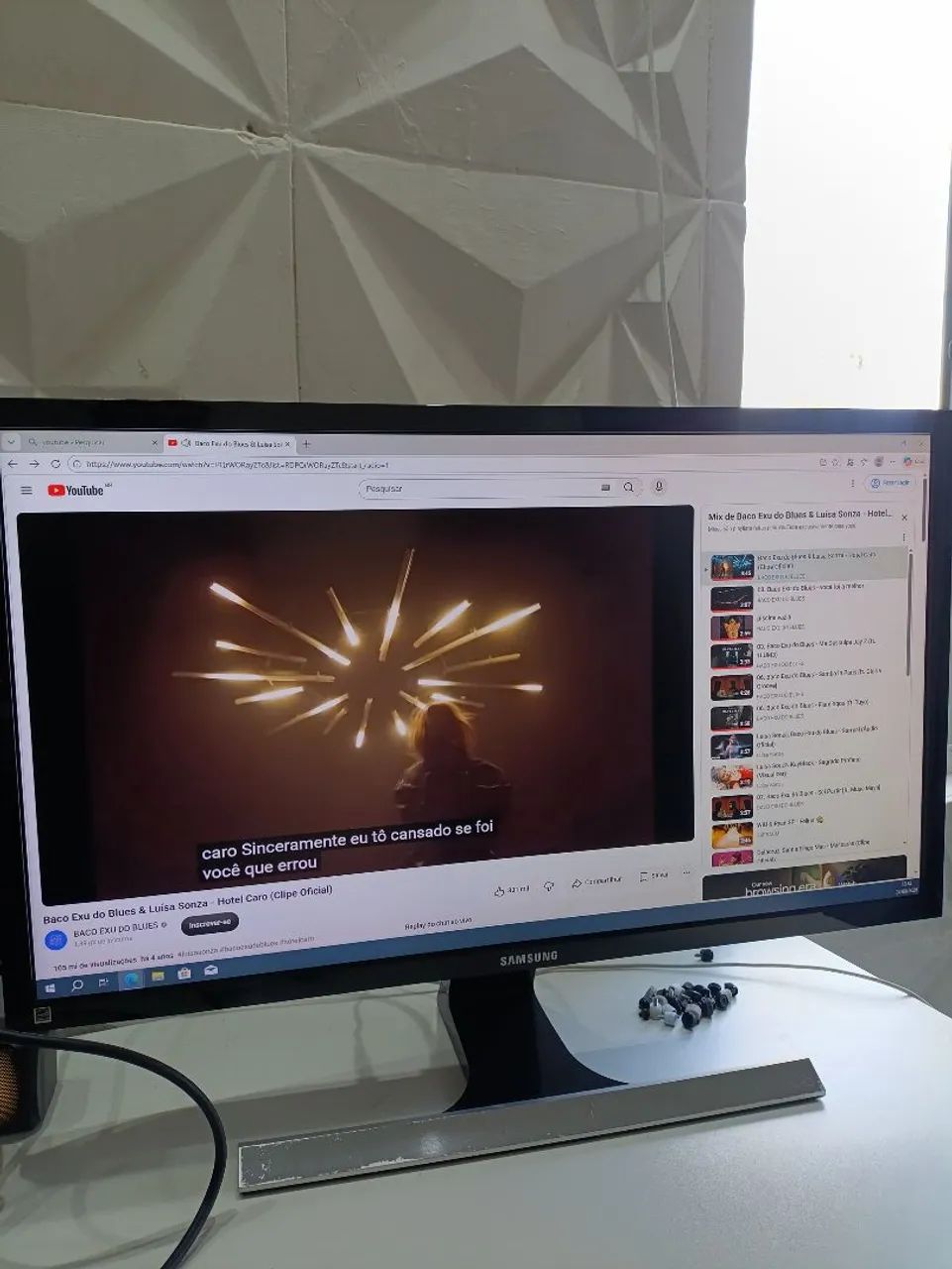  Monitor Samsung 4K 28"<br><br>60 Hz<br><br> - Foto 2