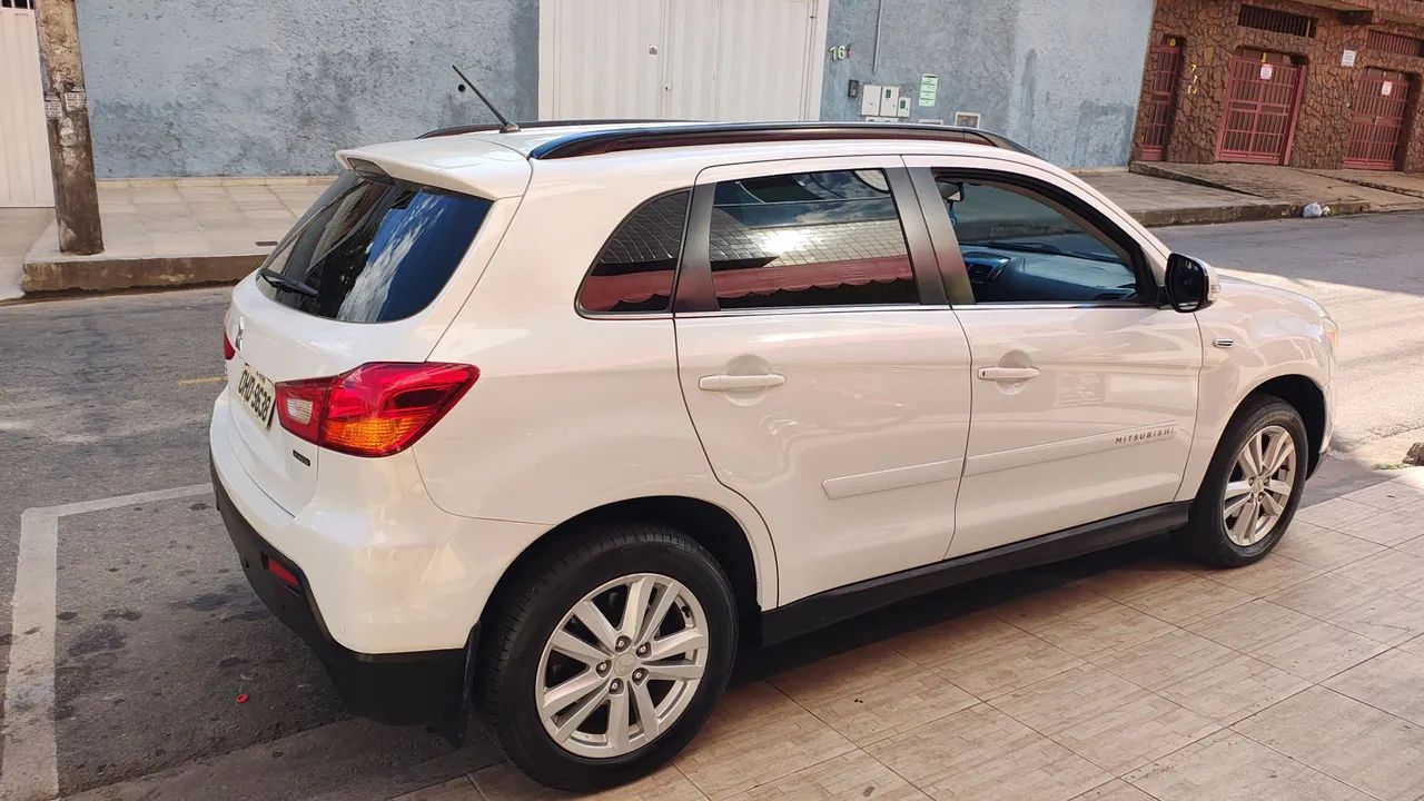 Mitsubishi Asx 2012