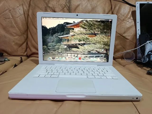 Apple Macbook White A1181 ano 2008 ***NÃO ACEITO OFERTAS***