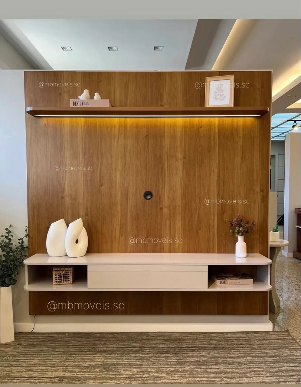 Painel 1.83 de largura com Led 