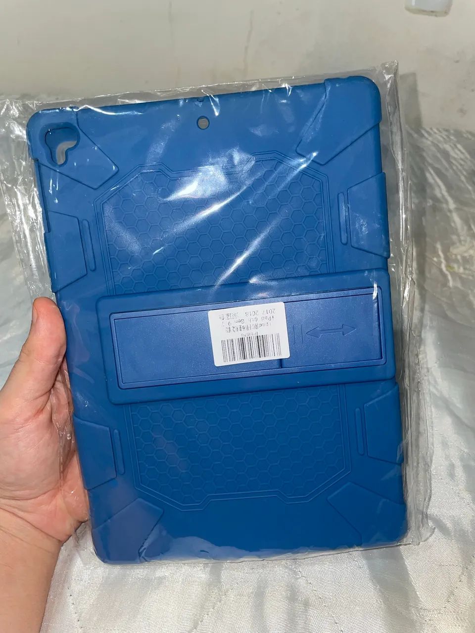 Capinha da iPad 6th/ Ipad Air 2 (9.7 polegadas) - NOVO - Foto 4