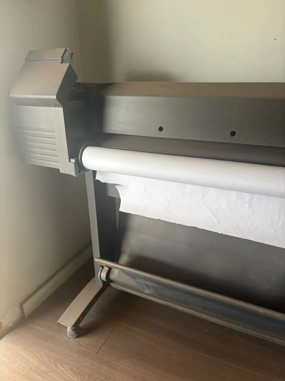 HP DesignJet 500 (24 polegadas / 61 cm)  - Foto 2