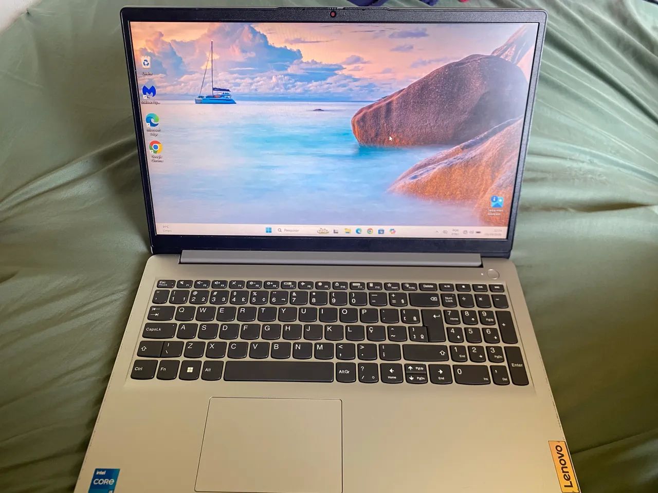 Notebook Lenovo core i5 