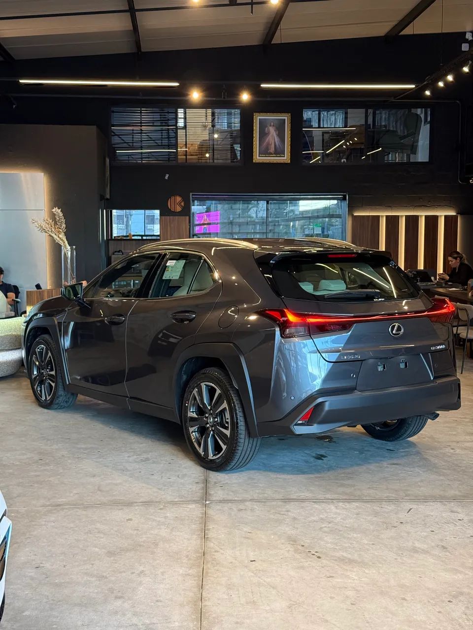 Lexus UX-300h 2.0 16V Aut. (Híbrido), foto 4 de 14