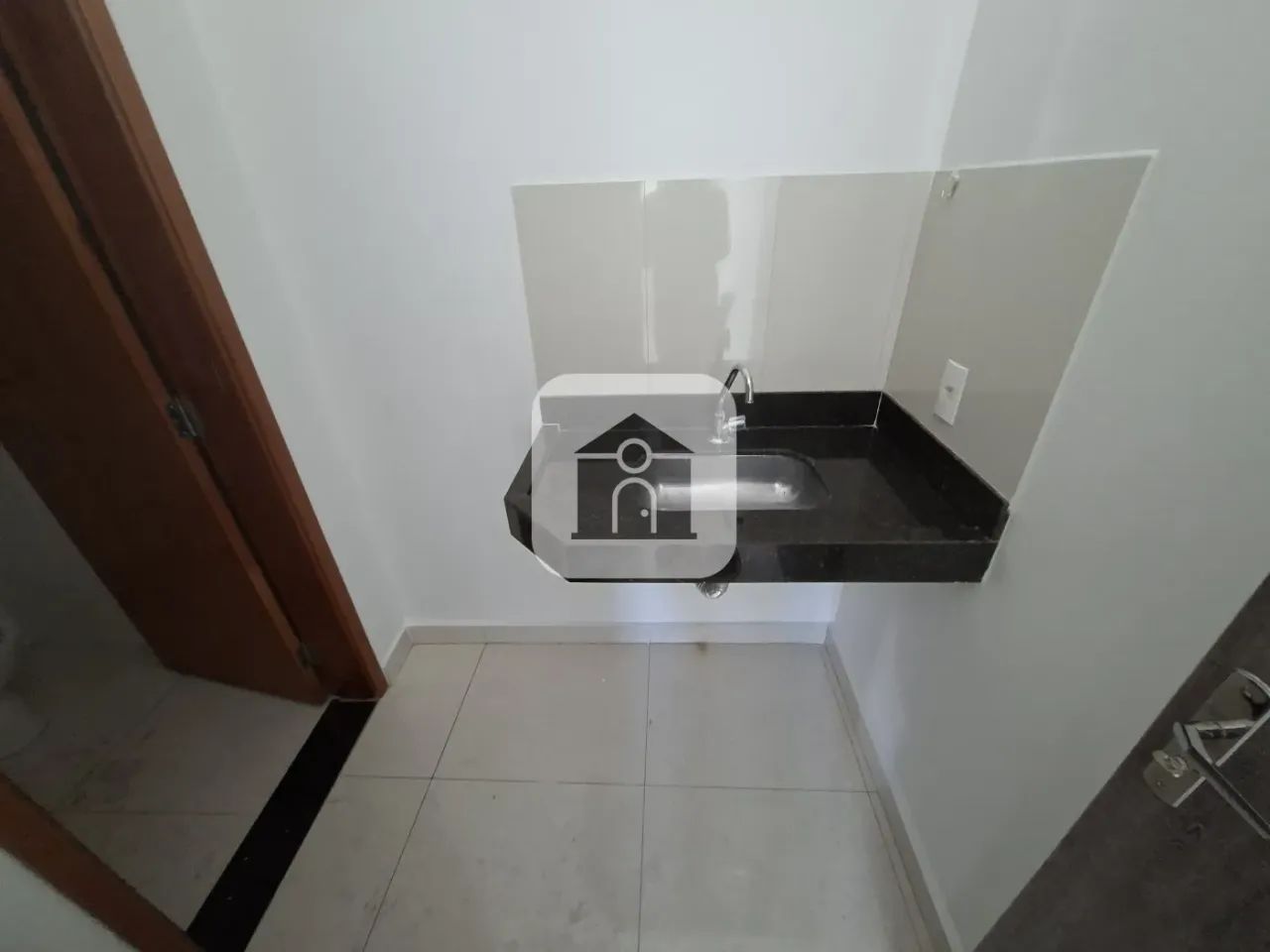 Sala para locação no bairro Presidente Roosevelt - Foto 3