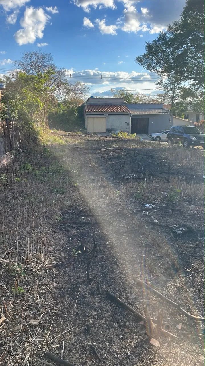 MEIO LOTE PLANO  - Foto 2