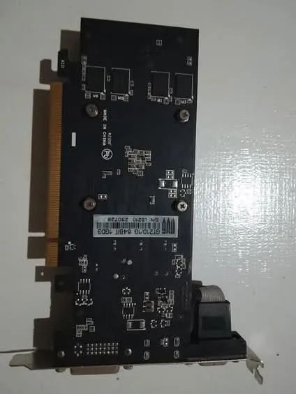 GT 210 1gb - Foto 2