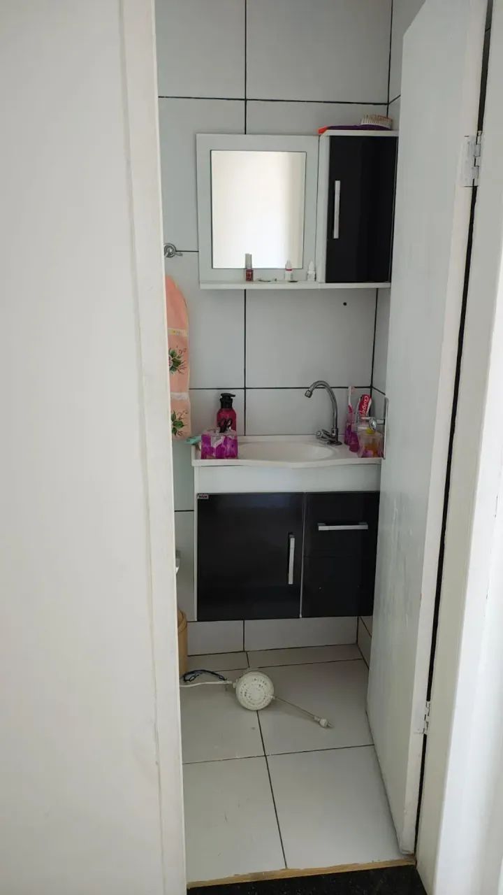Apto próximo a todo ao excelentes comércios do bairro e posto saúde - Foto 5