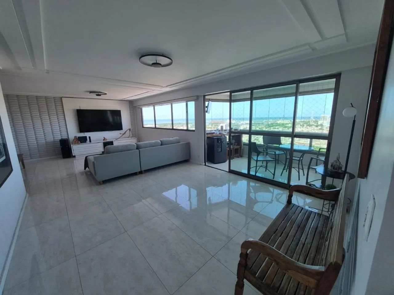 Apartamento com 190m² no Torreão!