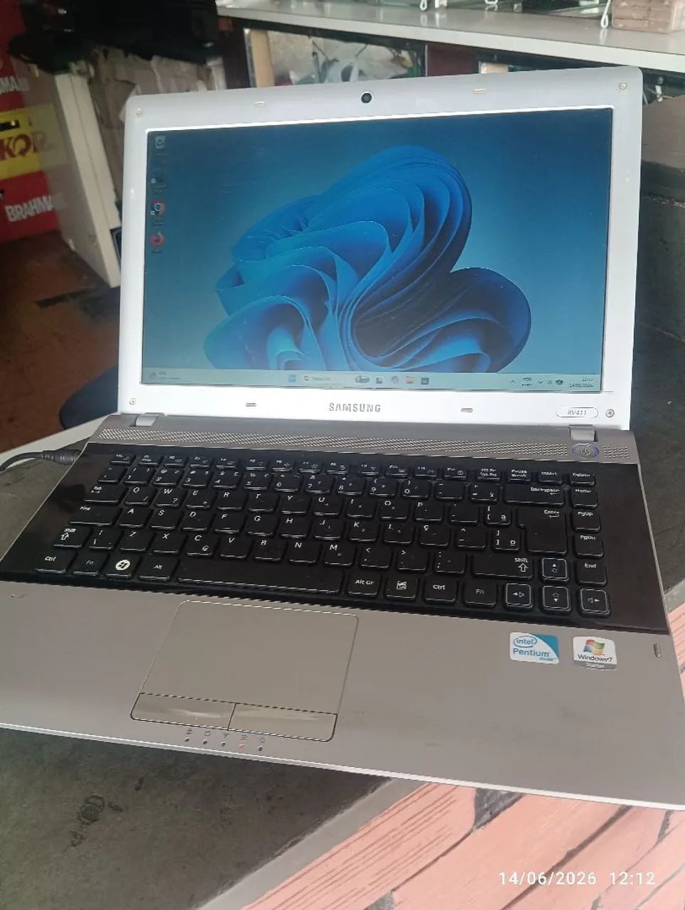 Notebook Samsung i3 2.40 gtz