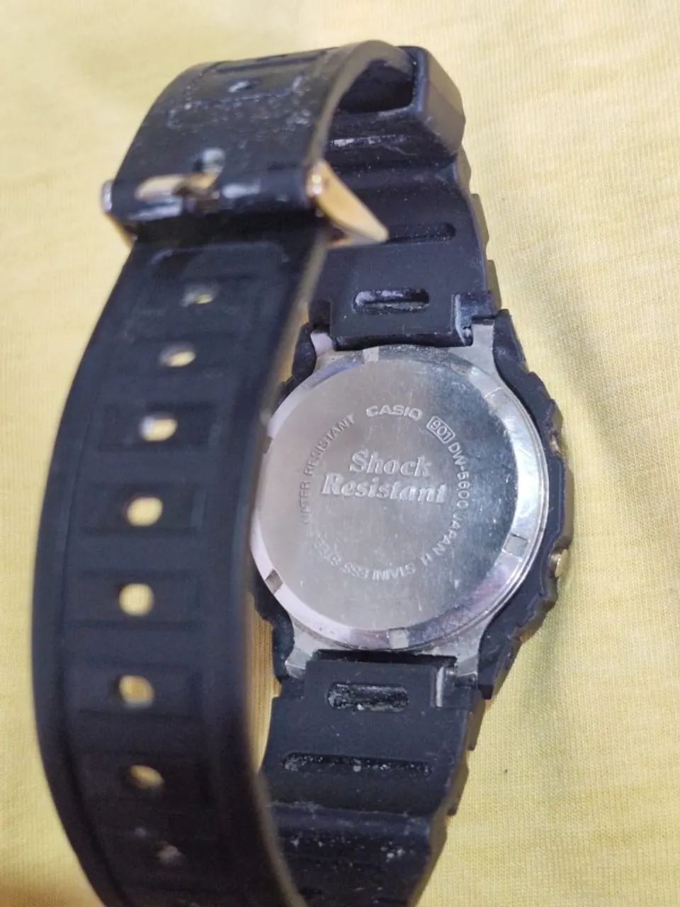 Relógio G-Shock DW-5600 fundo de rosca clássico - Foto 2