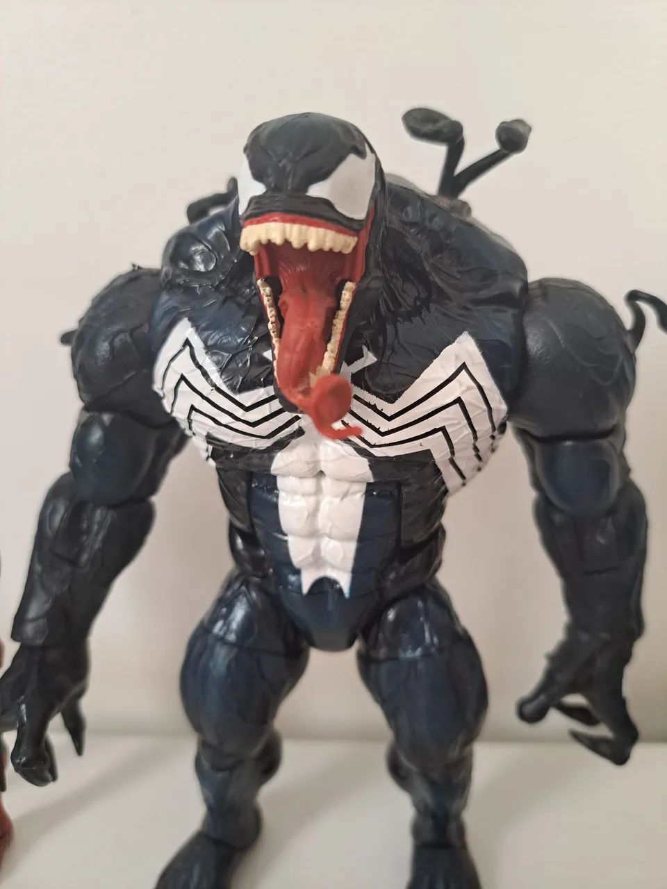 Marvel Legends Homem-aranha e Venom - Foto 3