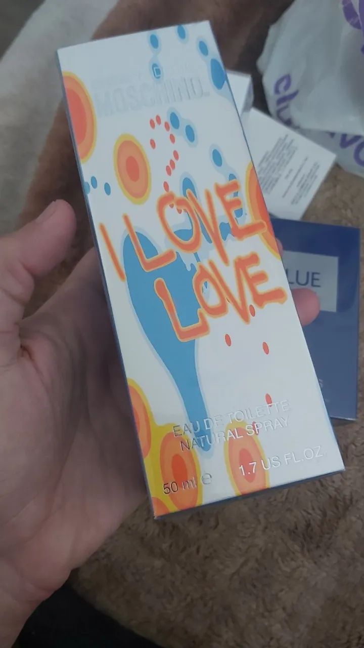 Perfume Importado Moschino I Love Love 50ml - Foto 2
