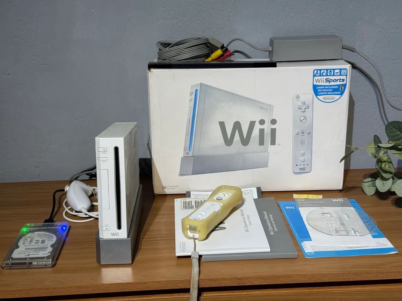 Nintendo Wii Desbloqueado Seminovo na Caixa