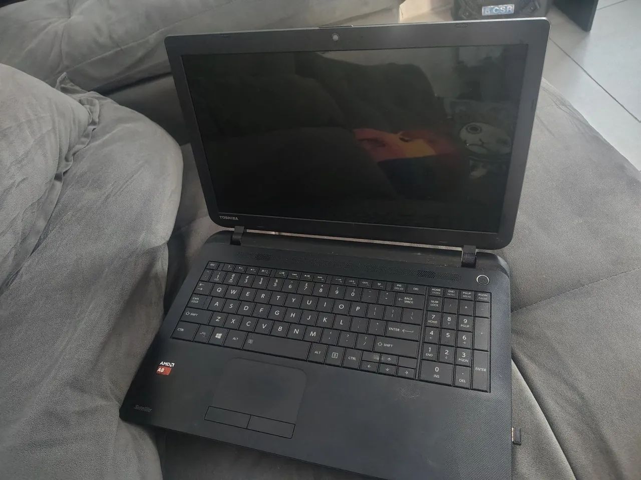 Notebook Semp Toshiba