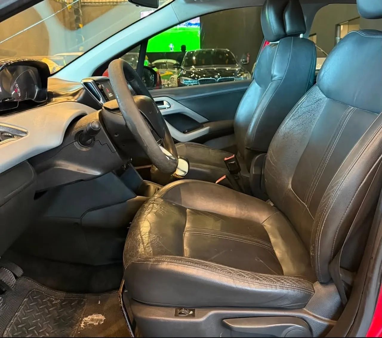 Peugeot 208 Active/active Pack 1.5 Flex 8V 5P 2015 - Foto 5
