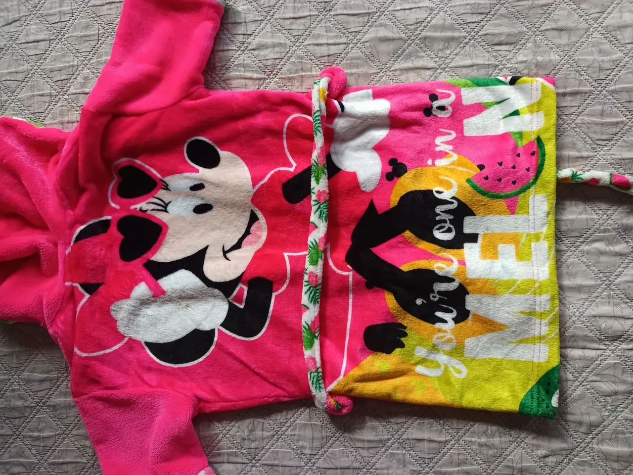 Roupão infantil da Minnie  - Foto 3