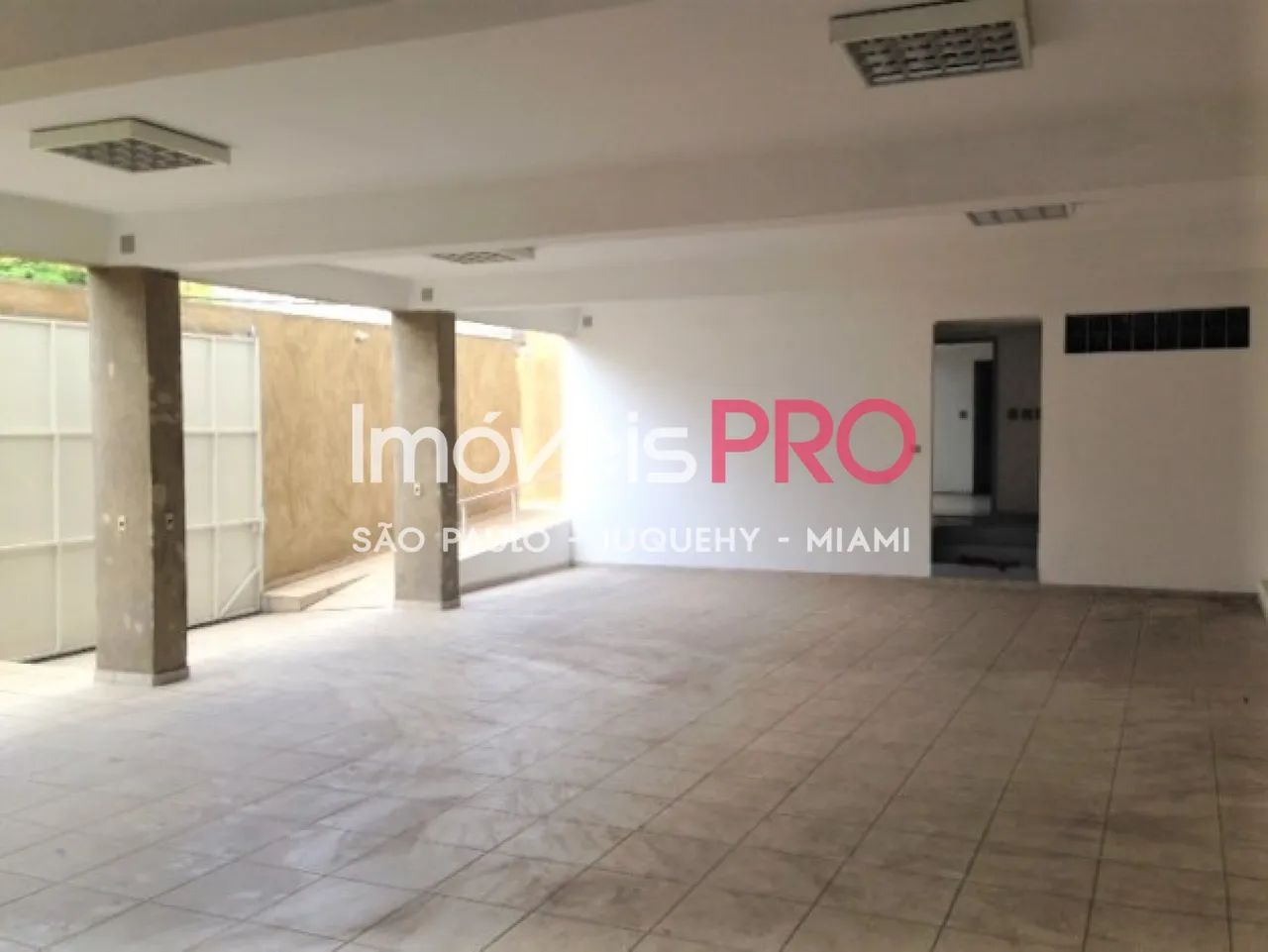 Prédio Comercial 956m² na Rua Padre Machado. - Foto 2
