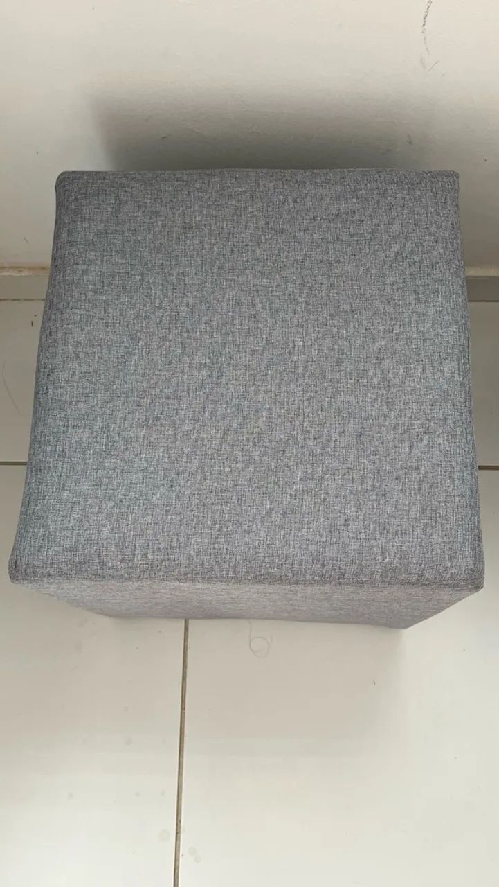 Puffs semi novos  - Foto 2