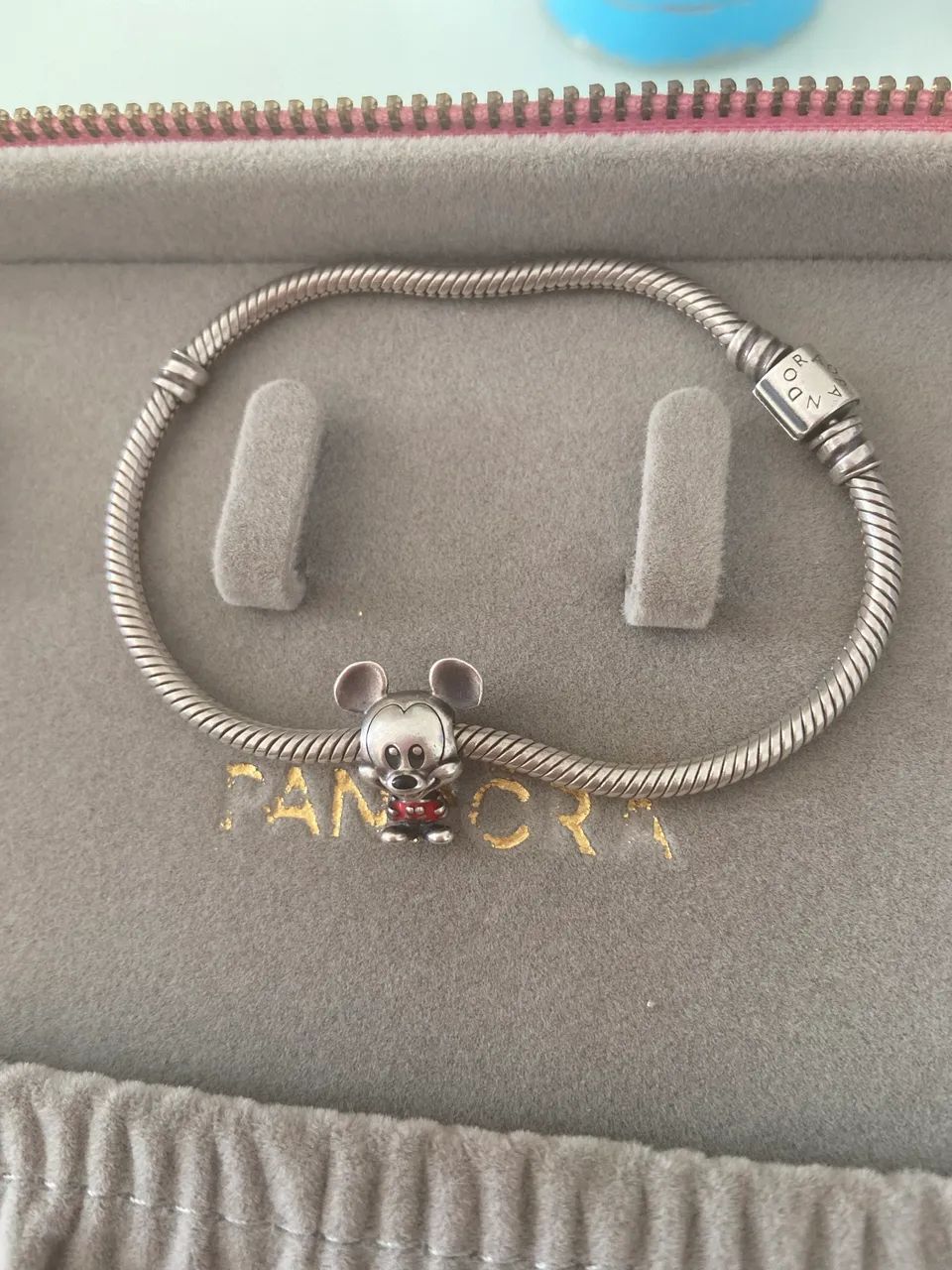 Pulseira original da Pandora (mais berlock original e caixa) - Foto 2