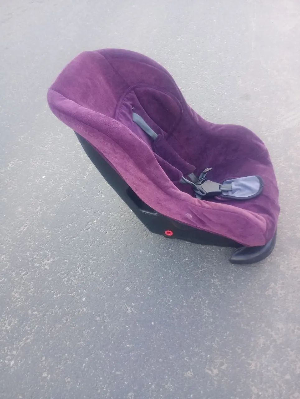Acento de carro p bebe conforto  - Foto 3