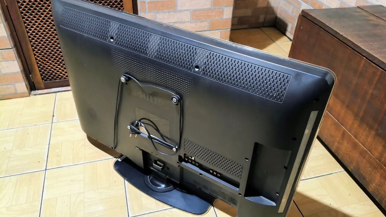 TV Phillips 40 AmbiLight Digital  - Foto 2