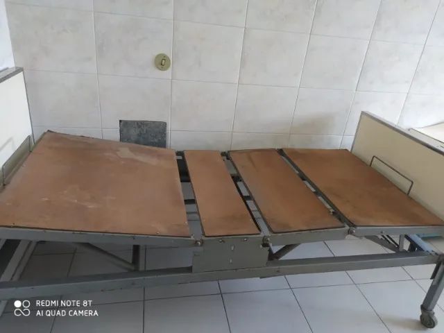 Camas hospitalares  antigas  - Foto 3