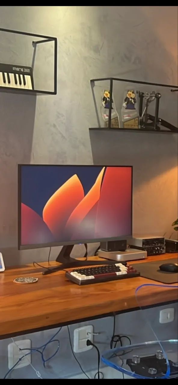 Monitor 4k SAMSUNG UR55 28 polegadas