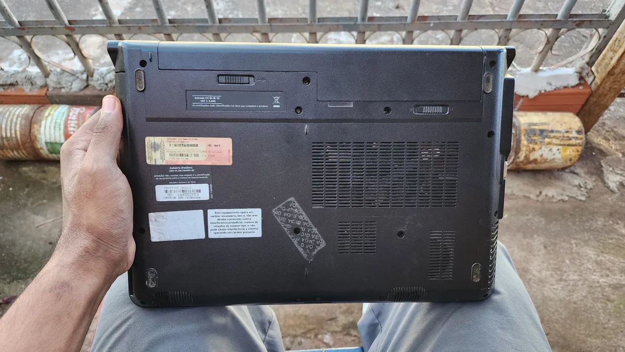 Notebook Positivo Unique para retirada de peças - Foto 5