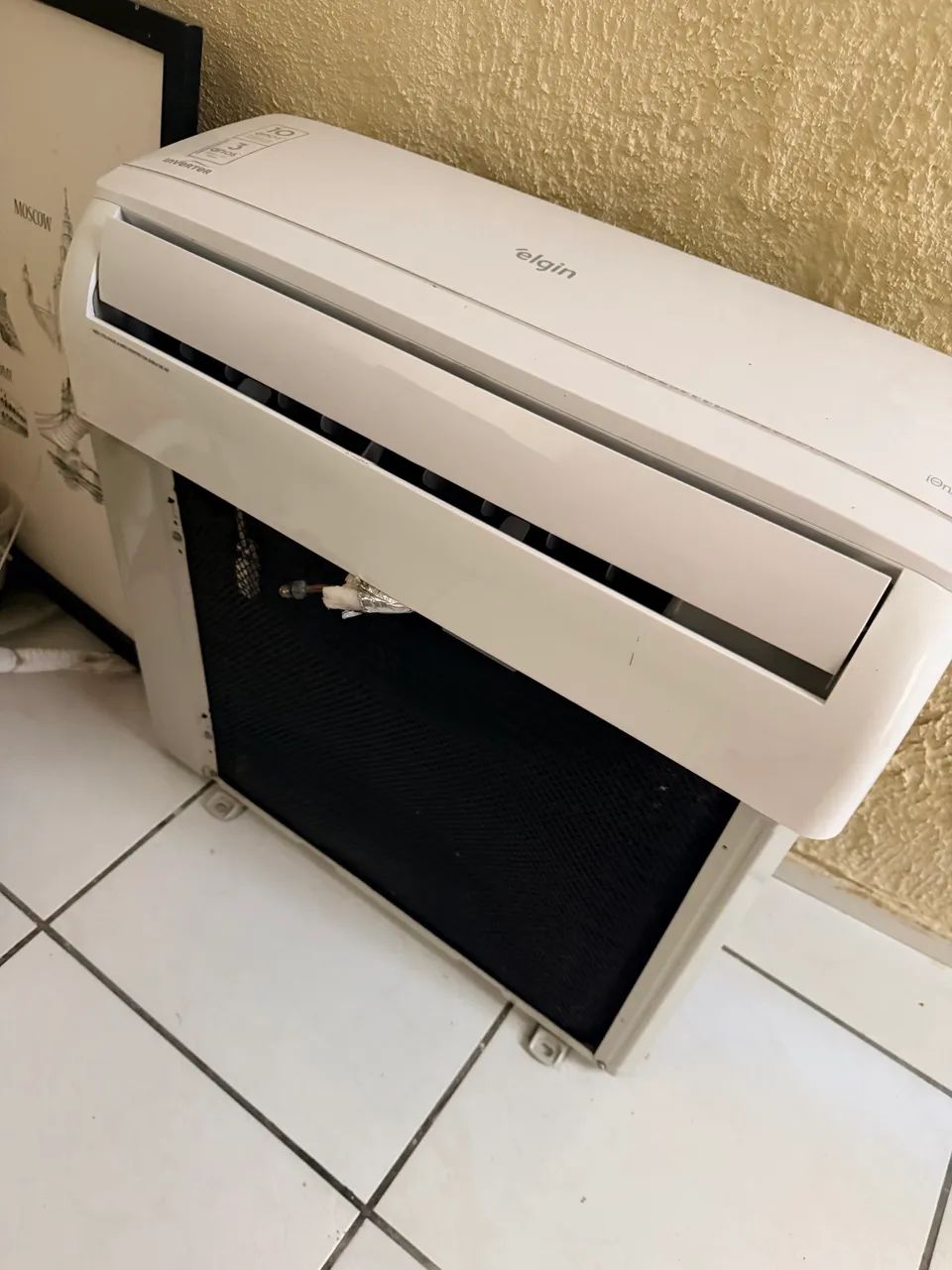 Vendo ar condicionado 9 mil bits inverte 