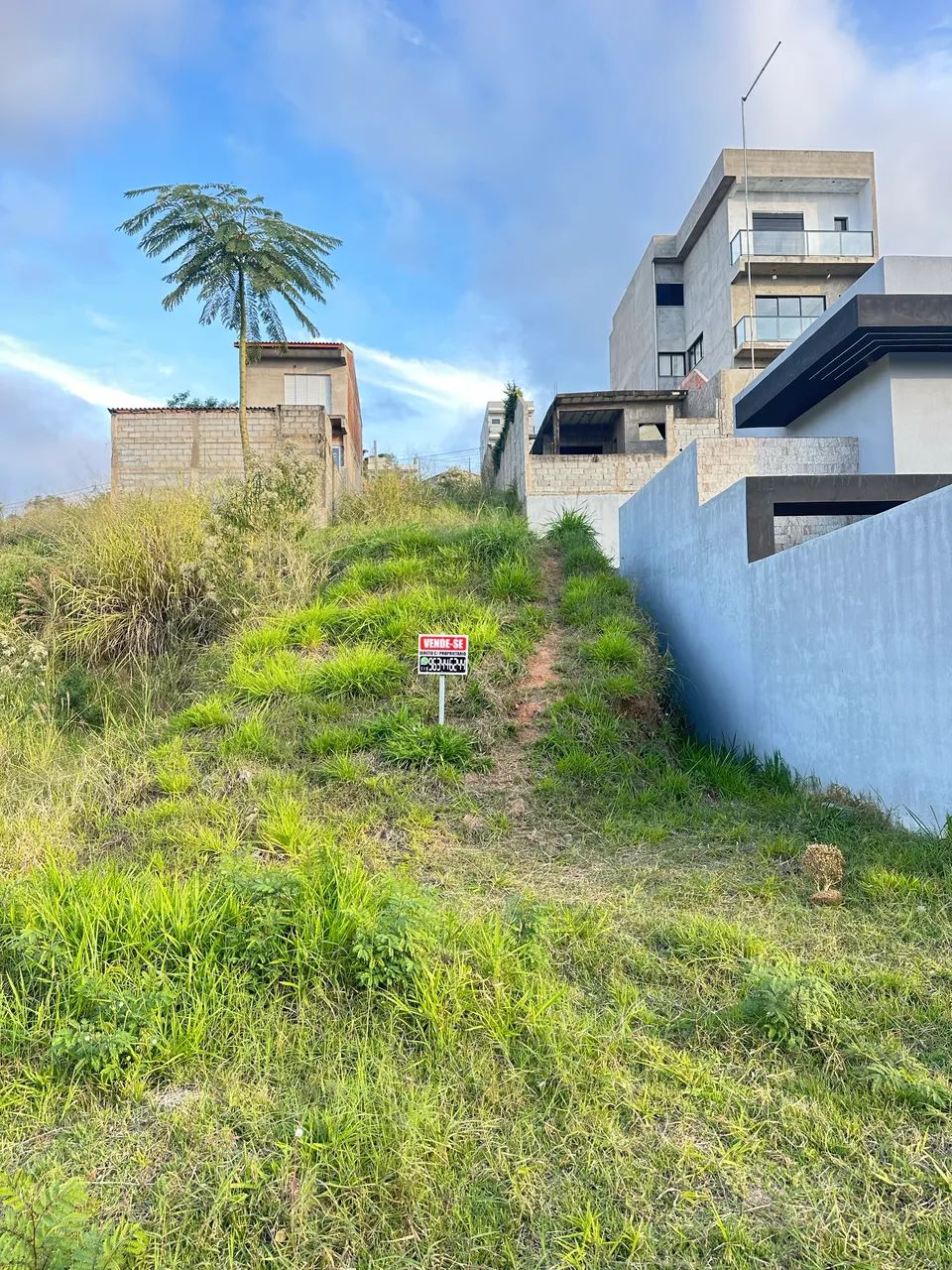 Oportunidade terreno 7X25m em Araçariguama.