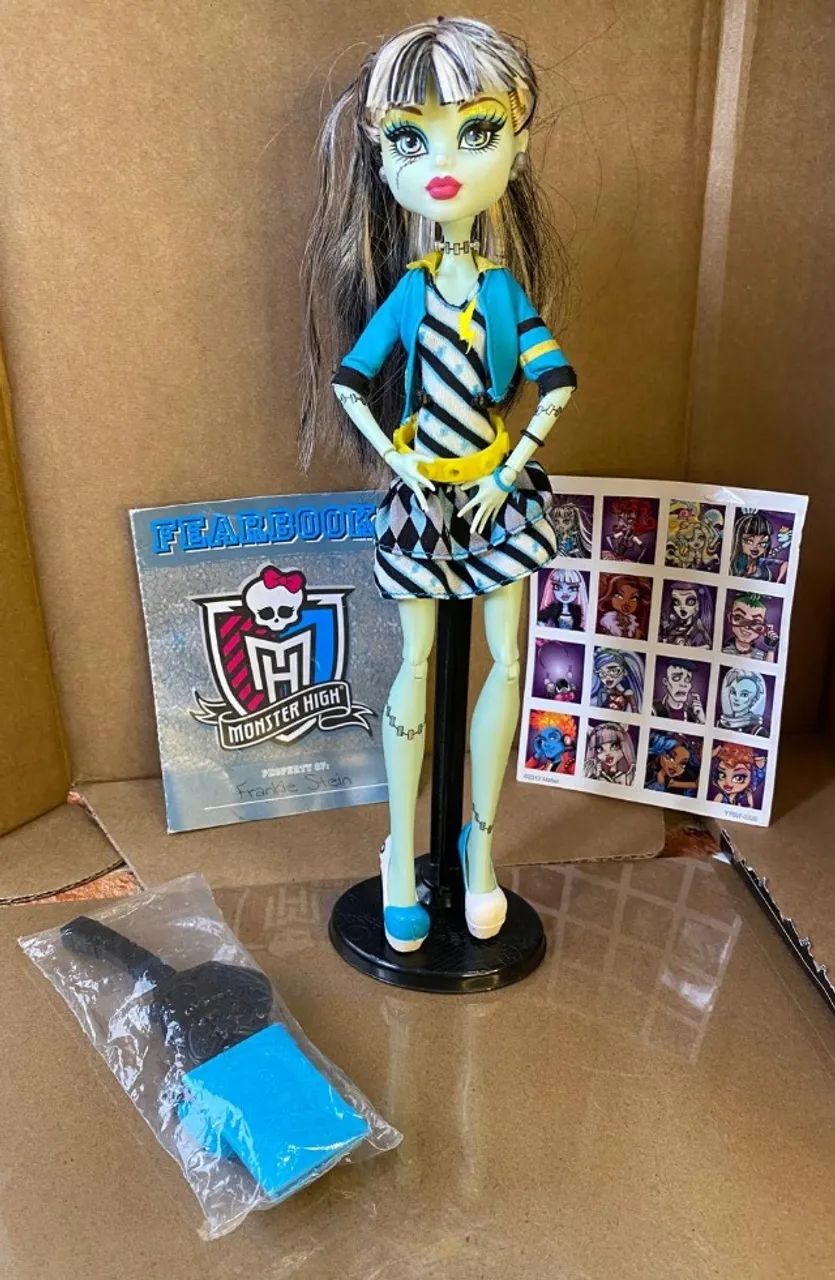 Boneca Frankie Stein Monster High
