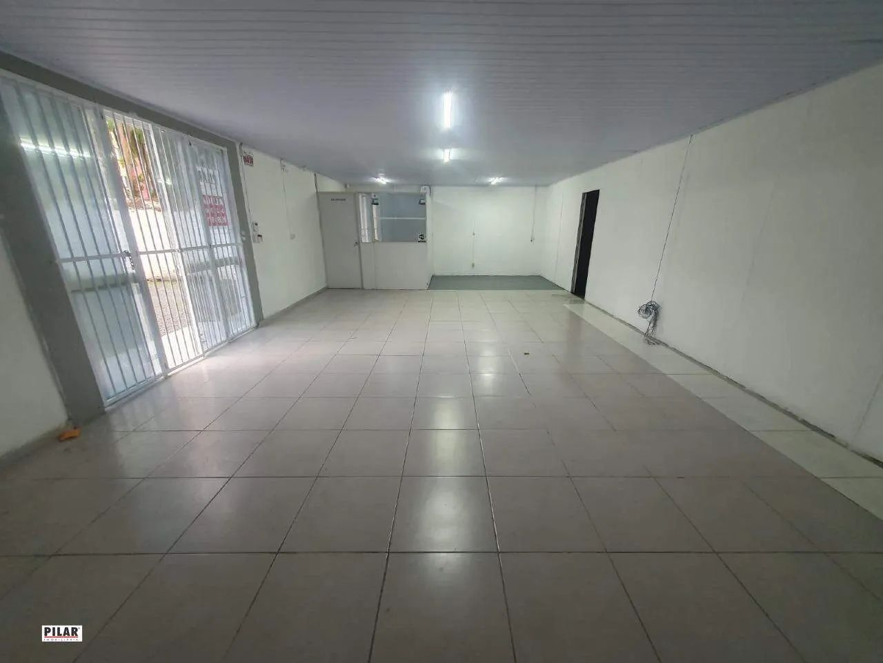 Sala comercial com 194m² para locaç ão no Centro de Criciúma - Foto 4
