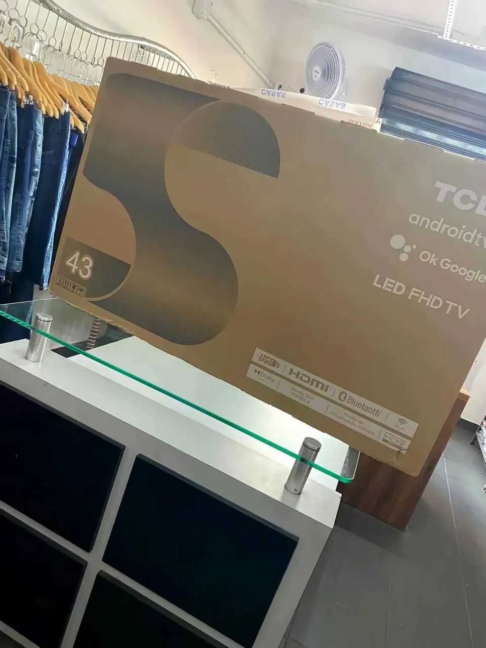 Tv TCL 43  Bluetooth Wi-Fi ok Google etc  - Foto 2