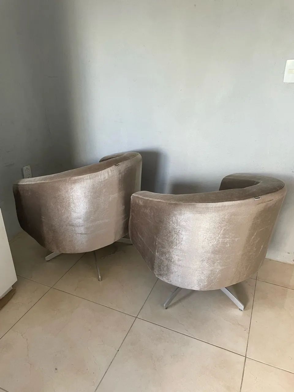 Poltrona reclinável muito confortável  - Foto 3