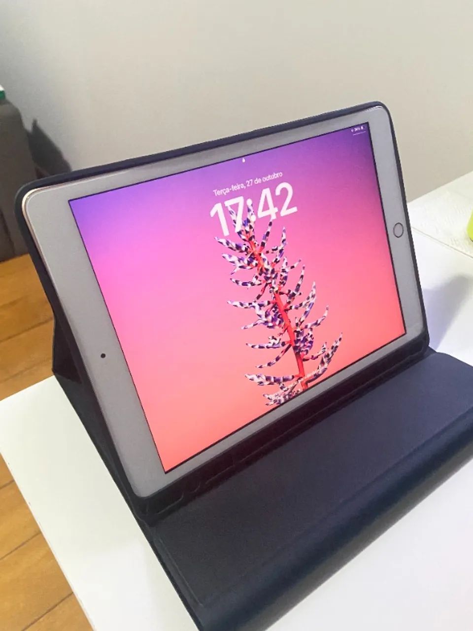 Apple iPad 7ª Geração 128GB (Impecável) + Capa + Kit Teclado/Mouse Bluetooth - Foto 3