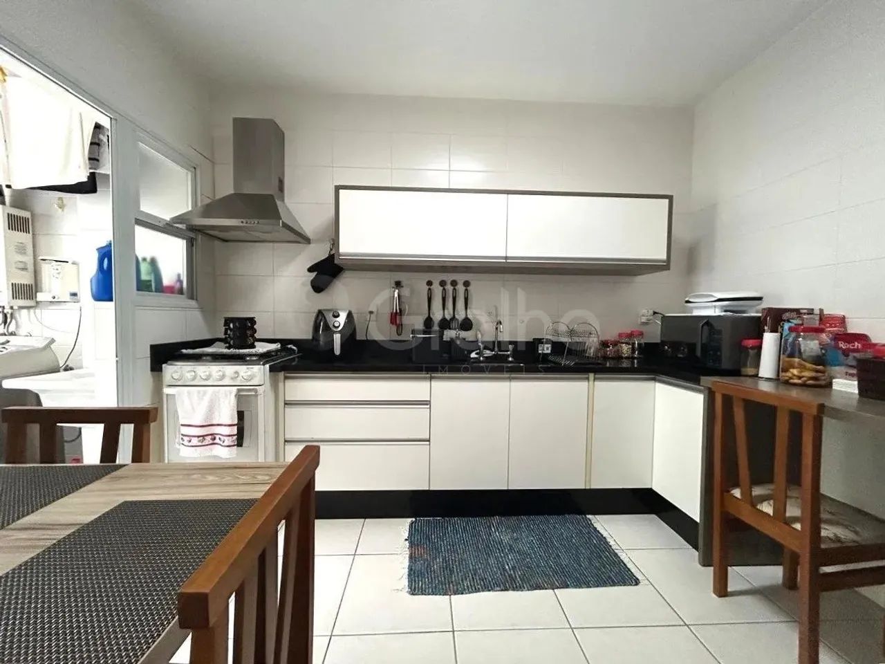 Apartamento no Saco Grande com Vista pro Verde - Foto 3