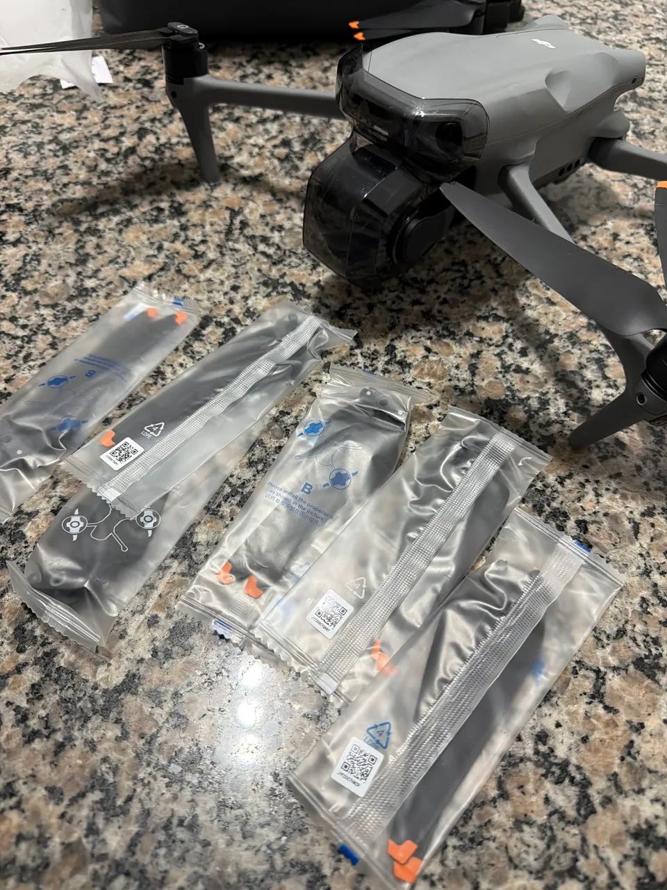 Drone DJI Air 3S Fly More Combo (Com tela) - seminovo - Foto 5