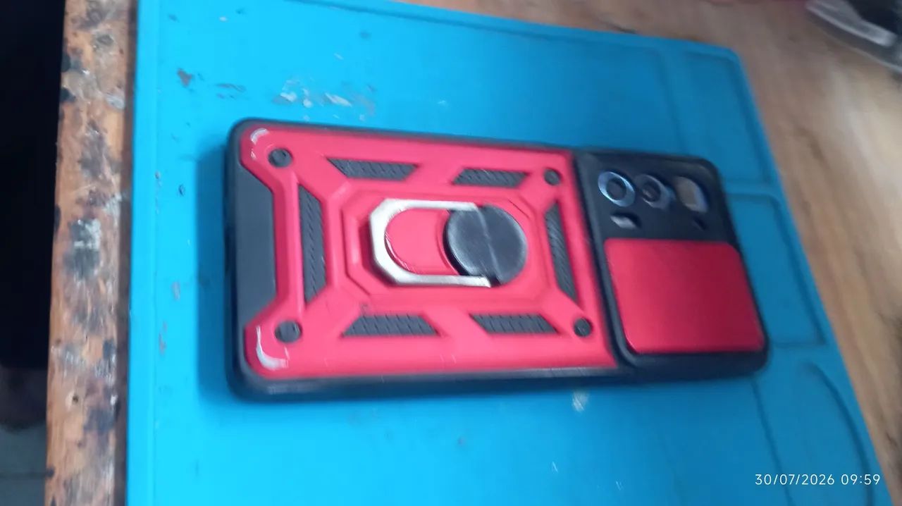 Motorola Edge 20 prol  - Foto 2