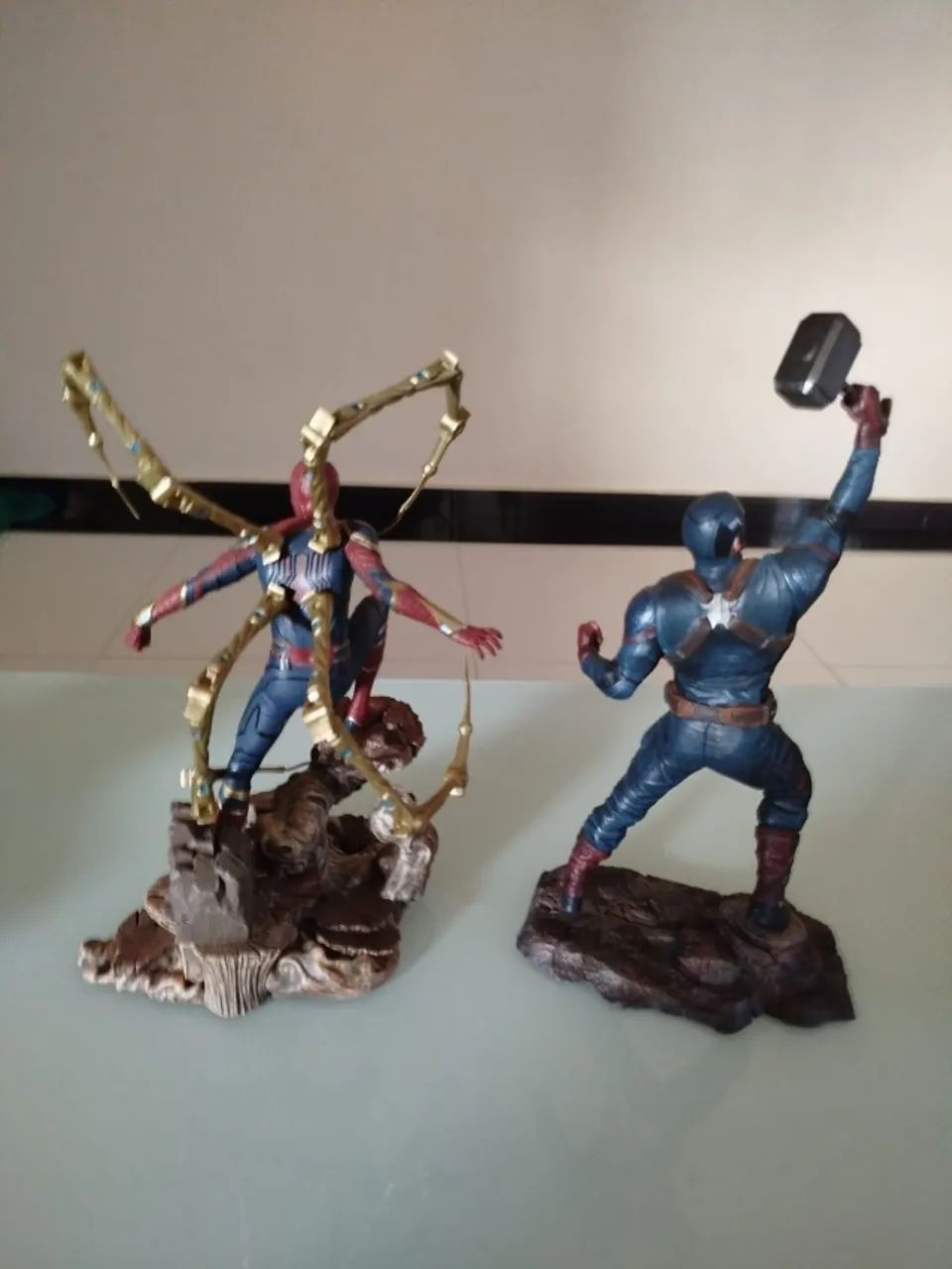 Homen aranha , Capitão América End Game Gallery Diamont select - Foto 2