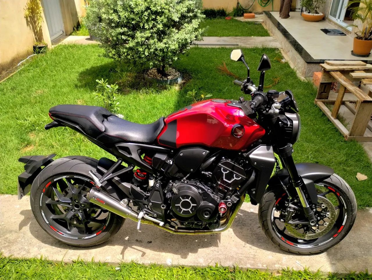 CB1000R 2021 - Foto 4